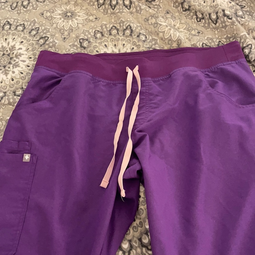 Figs Ultra Violet Kade -Cargo Scrub Pants!